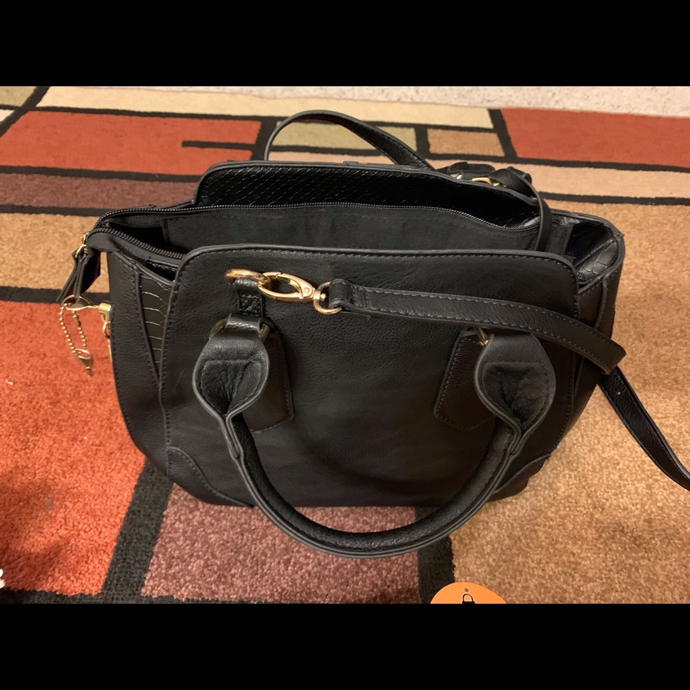 Bulldog conceal carry purse